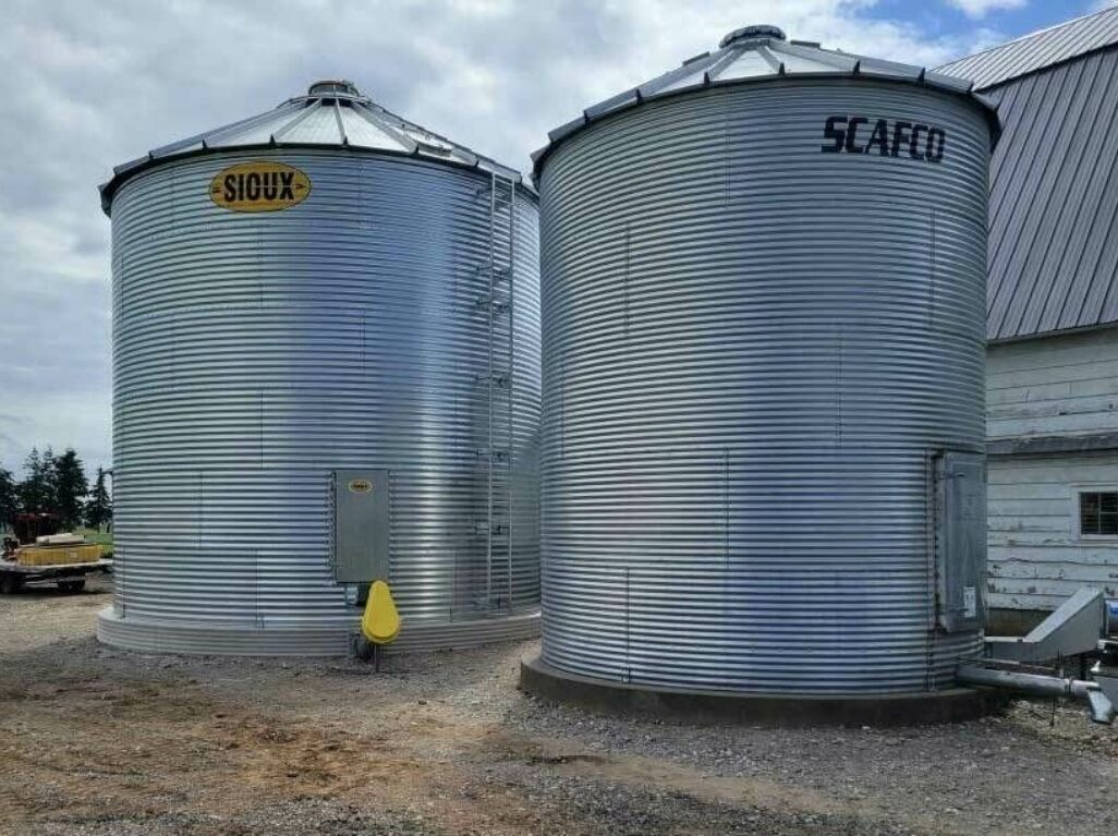Large Component Storage with Standard Silos