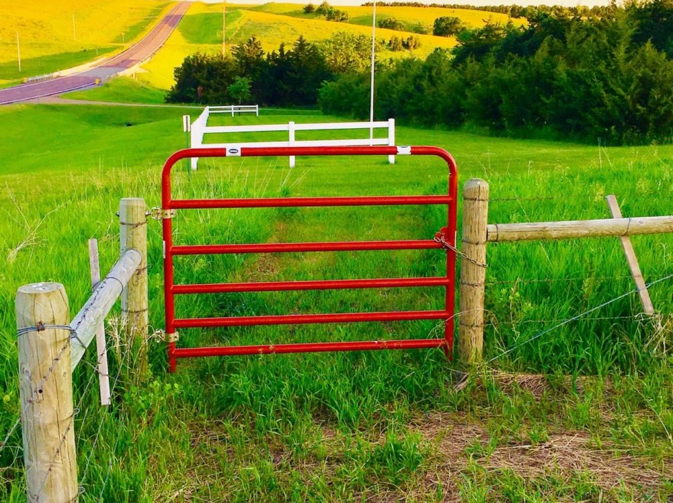 Red Guardian Gate Sioux Steel Company